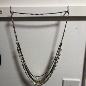 Like new Stella and Dot Sutton Necklace